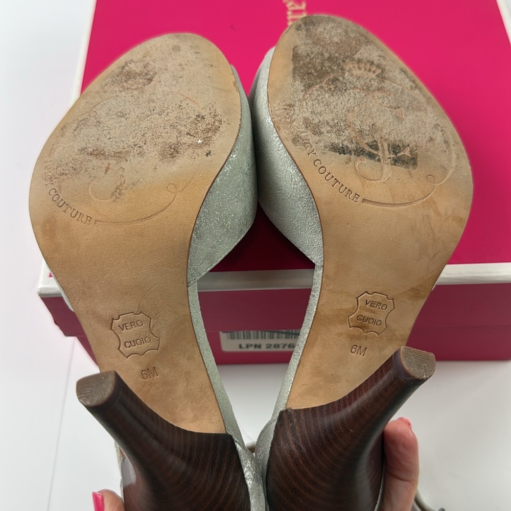 Perfect Juicy COUTURE Deco Shimmer silver Y2K bow beaded embellished Heels 6 - Picture 4 of 5